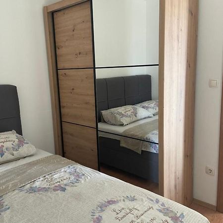 Apartman Marko Antonio 1 Apartment ซริกเวนิซา ภายนอก รูปภาพ